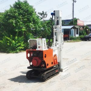 Small crawler borrow rig